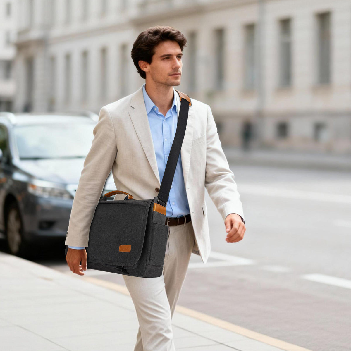 ESTARER LAPTOP MESSENGER BAG