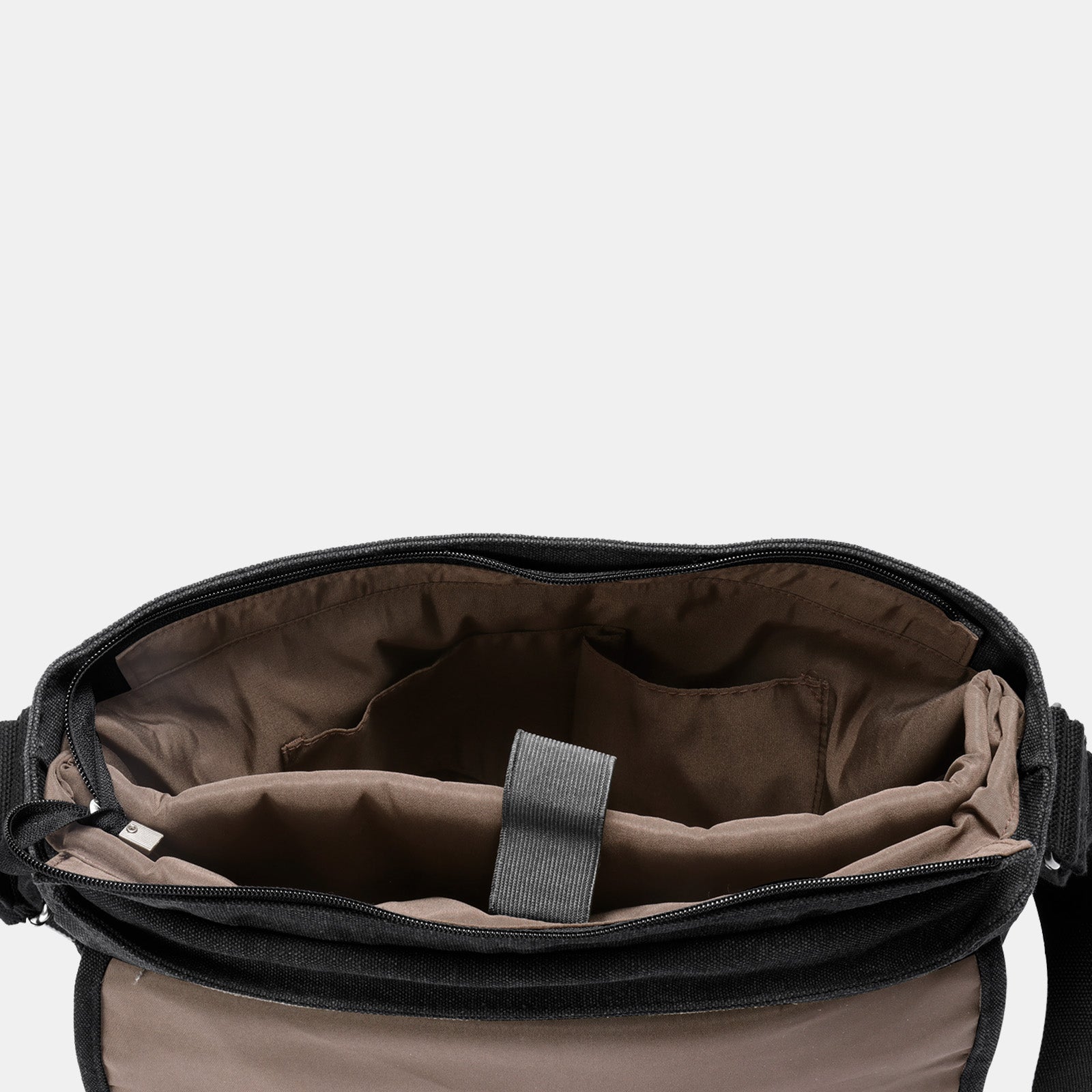 ESTARER LAPTOP MESSENGER BAG