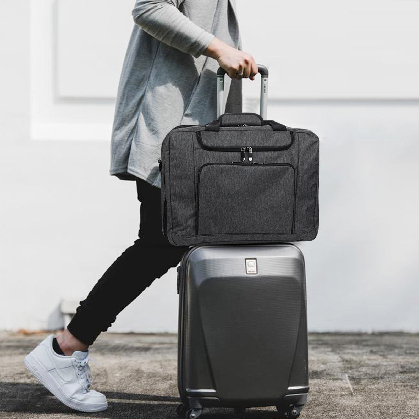 BERTASCHE EXPANDABLE LAPTOP BRIEFCASE