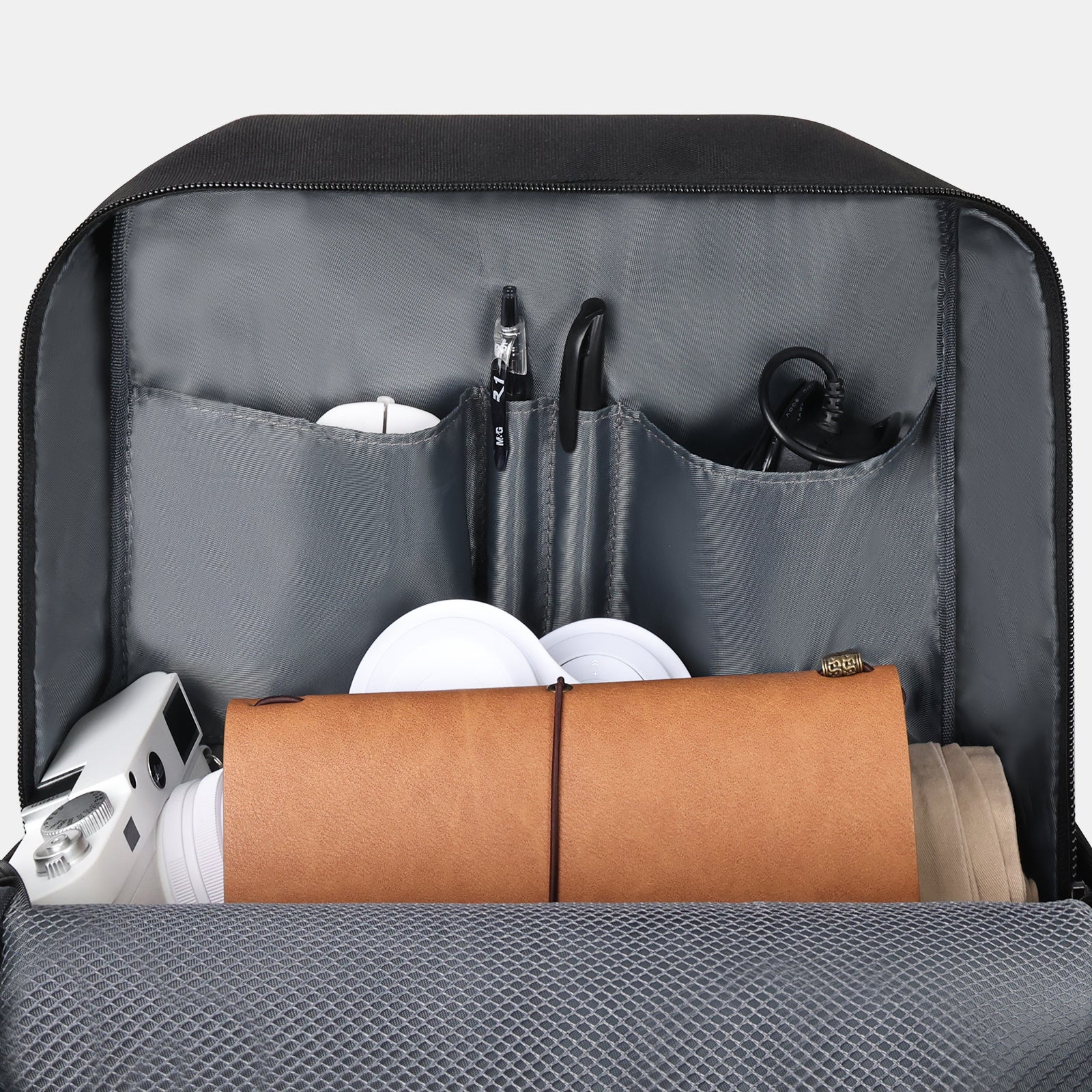 BERTASCHE MEN'S LUNCH BACKPACK